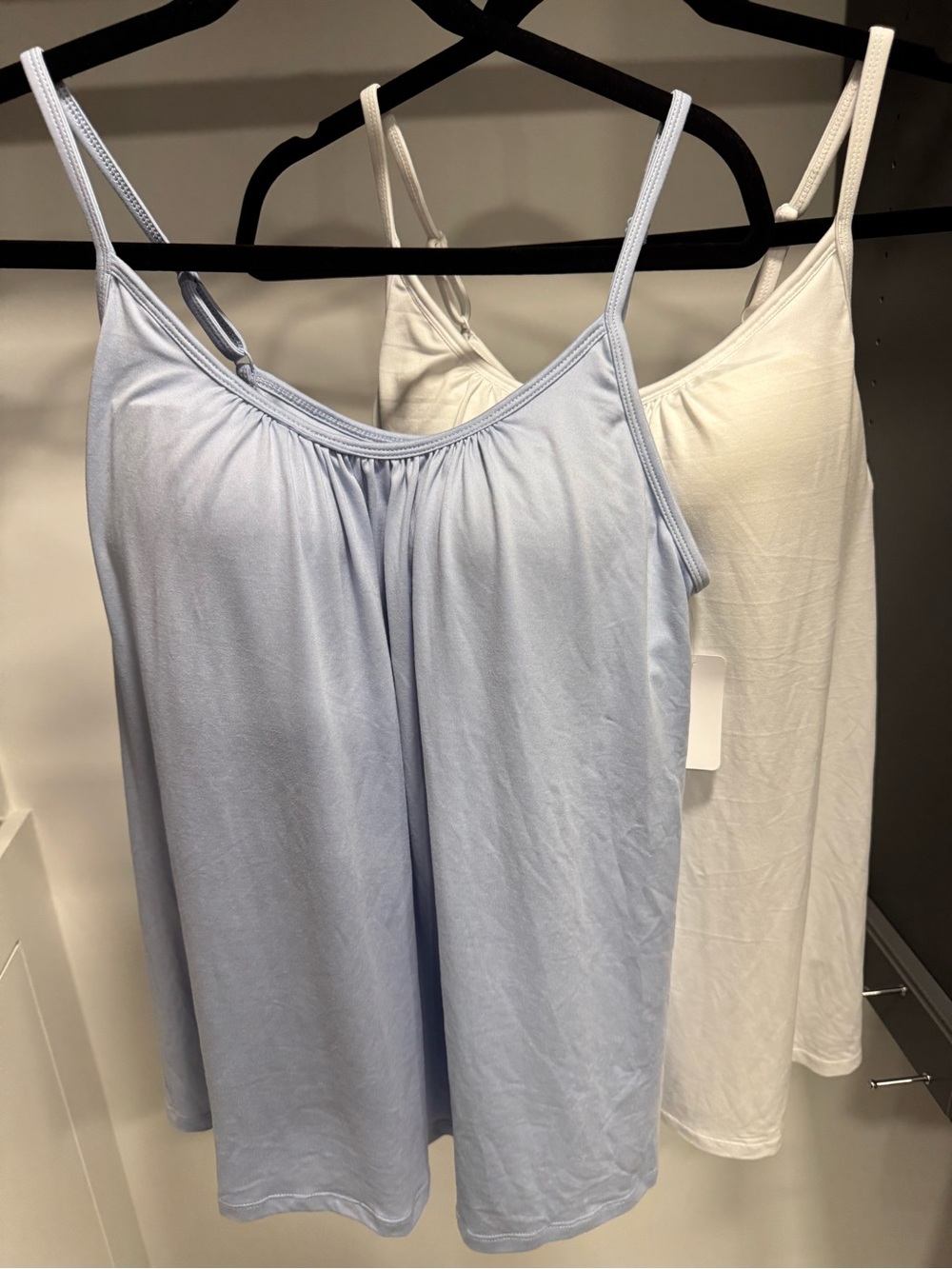 32 Degrees 2 Tank Tops-Pale Blue and White Cooling Performance